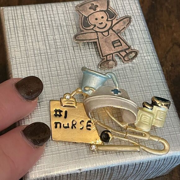 nurse Jewelry - Nurses gift brooches pin novelty collection. Two nurse pins first responders